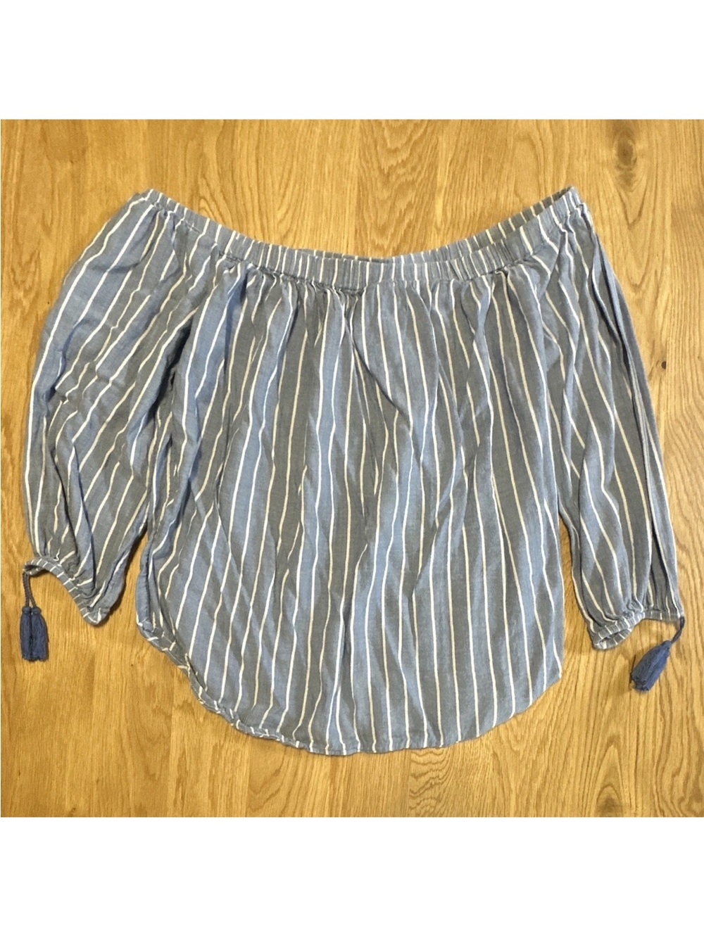 Old Navy Women’s S Blue/White Striped Off-Shoulder 3/4 Sleeve Peasant Blouse